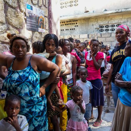 In the heart of Port-au-Prince, the capital of Haiti, escalating violence has become a grim reality. In less than two weeks, this violence has led to the displacement of 2,500 people, with most of them being women and children.