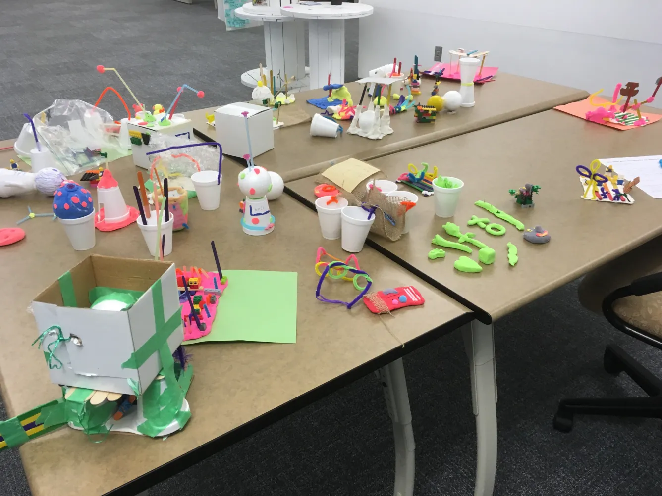 Innovative activities for kids: a strategic design day