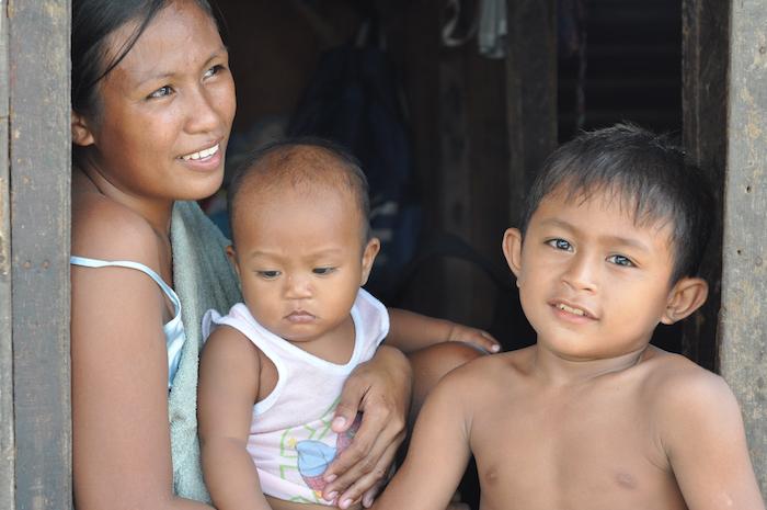 Une mère et ses enfants