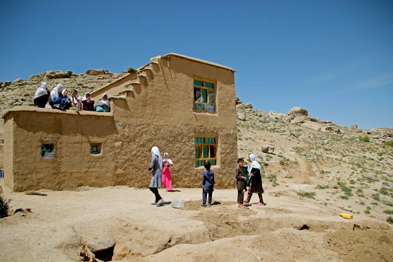 UN0211162.jpg