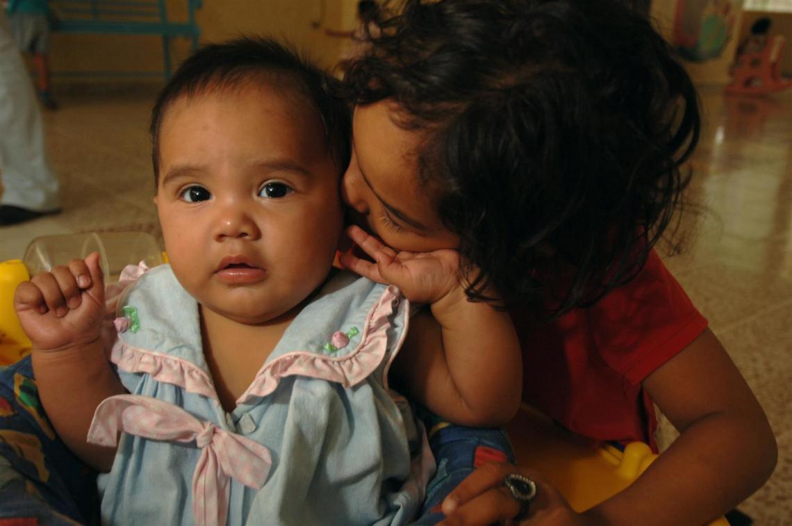 UNICEF-Honduras-HIV_AIDSUNI44079.jpg