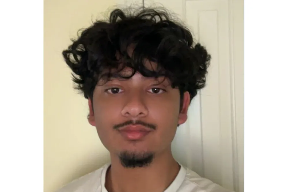 Zaran Headshot