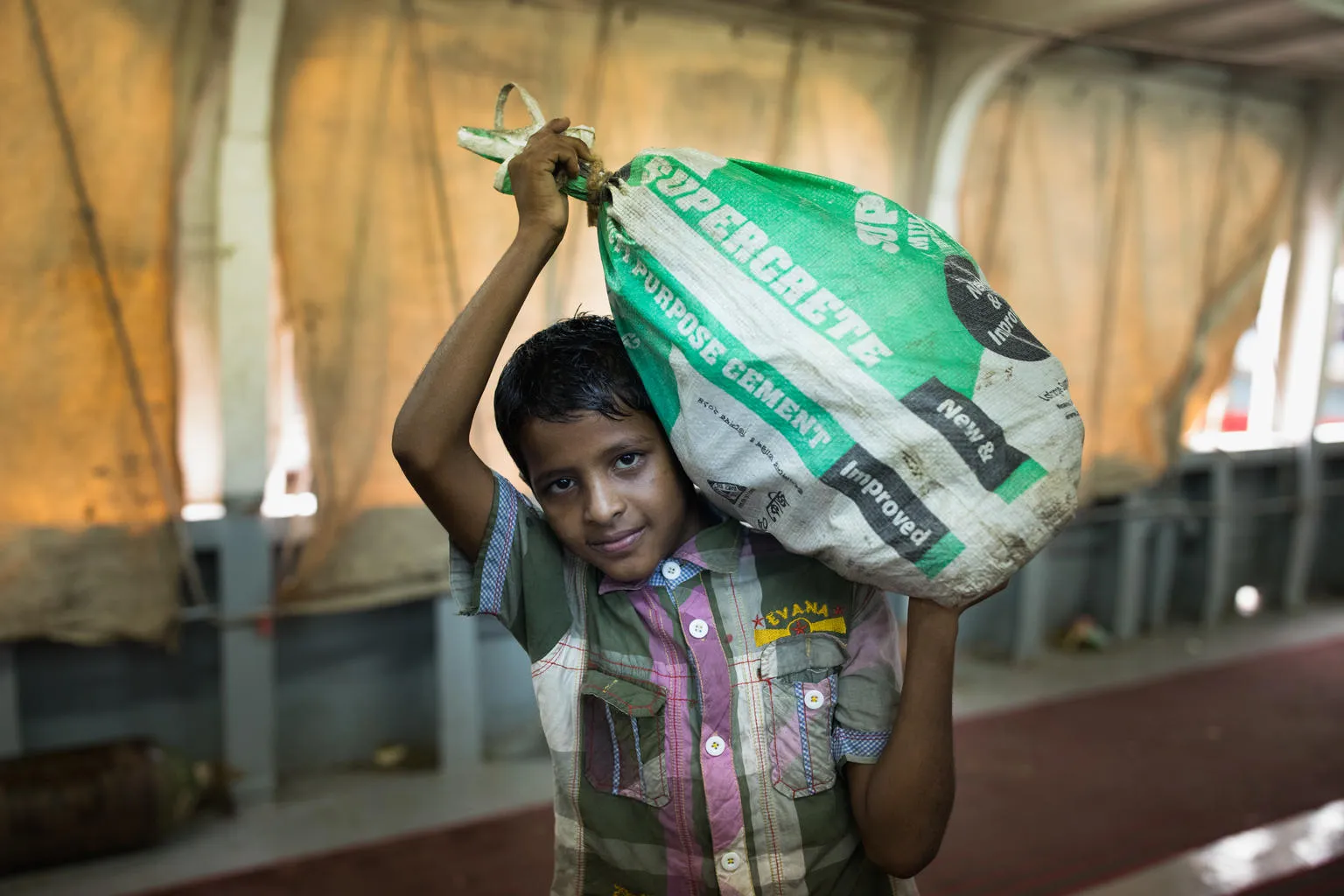 child, labourer, bangladesh, child labour