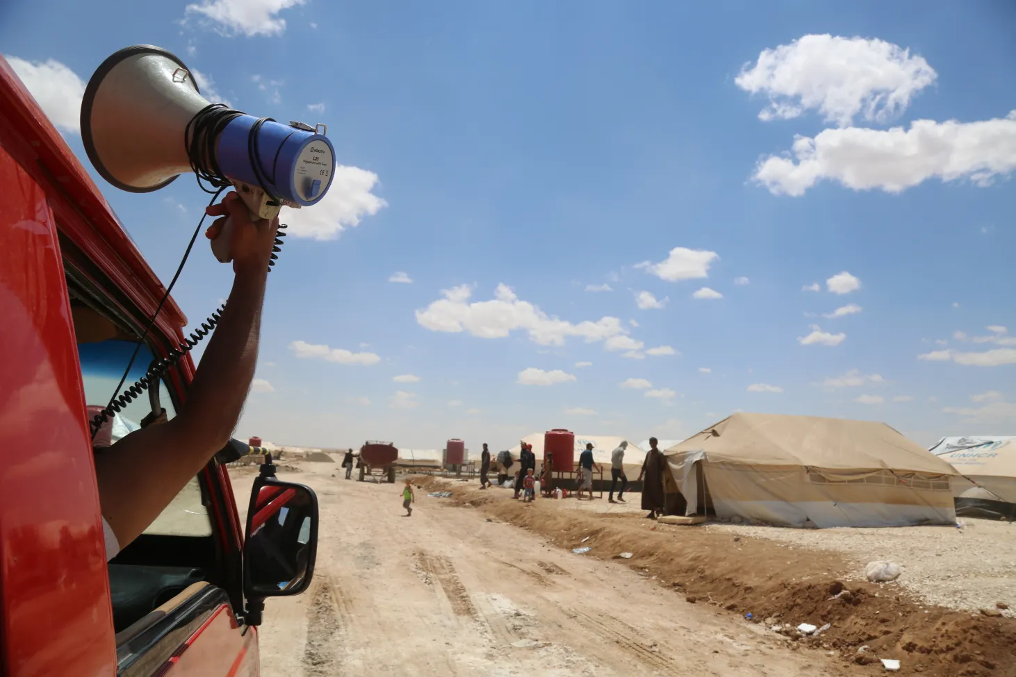 Vaccinators reached remote areas, including in temporary shelters housing displaced families.