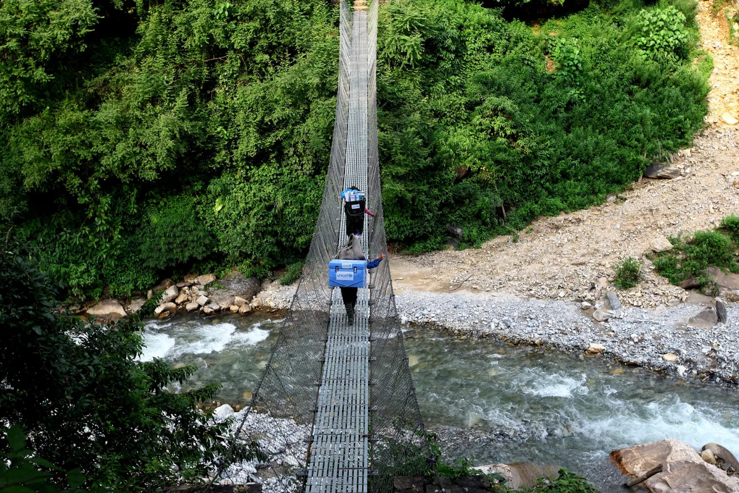 Crossing difficult terrain