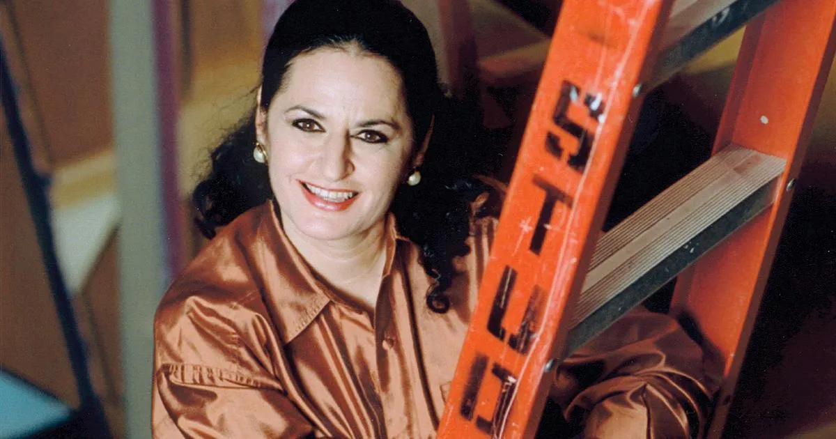 Veronica Tennant C.C.