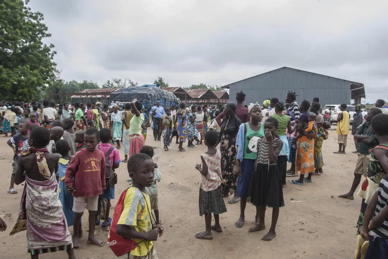 In Bangula, children displaced by Cyclone Idai gather in a UNICEF camp.