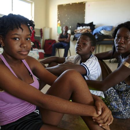 enfants déplacés par l'ouragan dorian au Bahamas