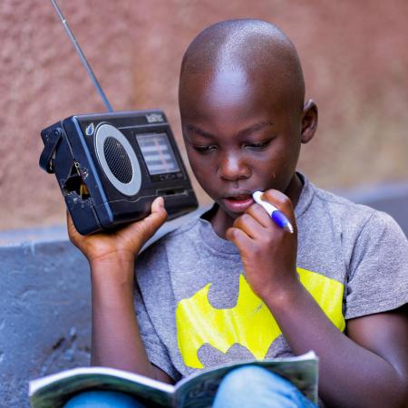 Two thirds of the world’s school-age children have no internet access at home, new UNICEF-ITU report says
