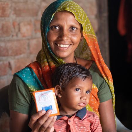 Sahil 20 month and Gitaben receive ORS and zinc by ANM and AWW during COVID lockdown