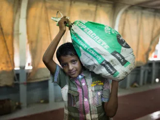 child, labourer, bangladesh, child labour